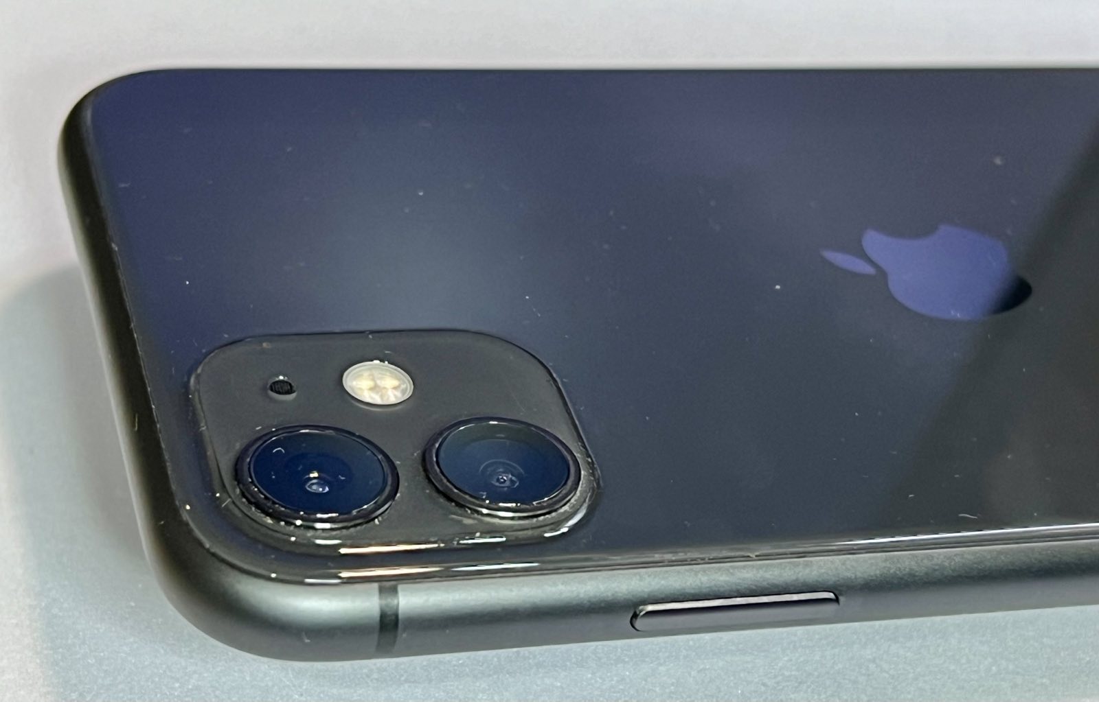 Refurbished Apple iPhone 11, 128GB Space Gray. Dr Mobiles Limited, Auckland